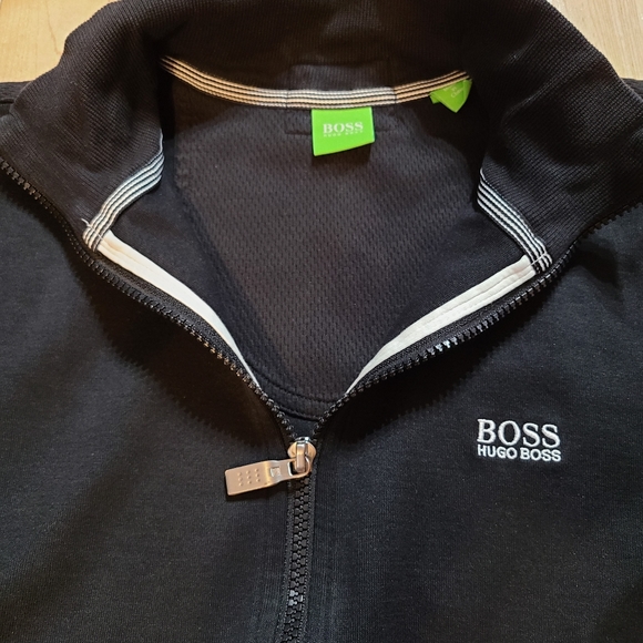 4 for the Price of 1 - HUGO BOSS Green Lab… - Picture 3 of 16